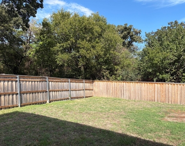 7961 Meadow Spring Lane - Photo Thumbnail 20