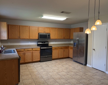 7961 Meadow Spring Lane - Photo Thumbnail 5