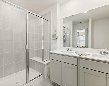 756 Daybreak Lane - Photo Thumbnail 14