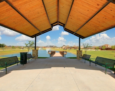 756 Daybreak Lane - Photo Thumbnail 24