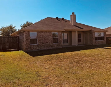 1321 Yukon - Photo Thumbnail 13