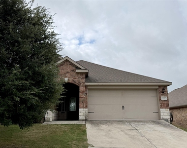 2317 Mulberry Drive - Photo Thumbnail 2