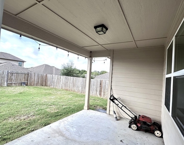 2317 Mulberry Drive - Photo Thumbnail 13