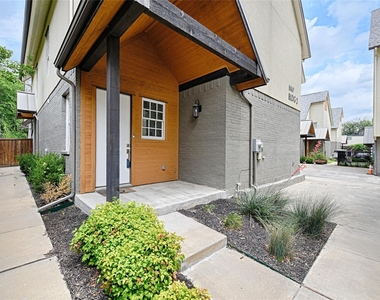 5067 Gaston Avenue - Photo Thumbnail 10