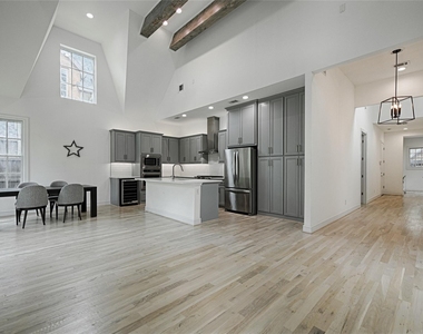 5067 Gaston Avenue - Photo Thumbnail 21
