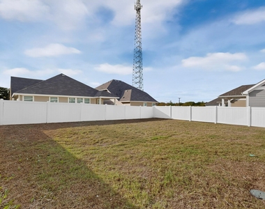 1613 Abbottsford Avenue - Photo Thumbnail 22