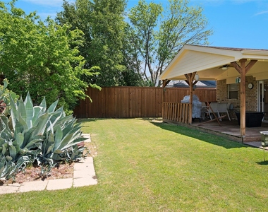 2313 Tisbury Way - Photo Thumbnail 21