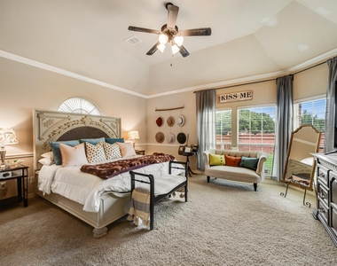 4532 Tacoma Terrace - Photo Thumbnail 11