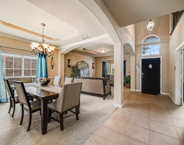 4532 Tacoma Terrace - Photo Thumbnail 3