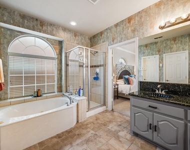 4532 Tacoma Terrace - Photo Thumbnail 13