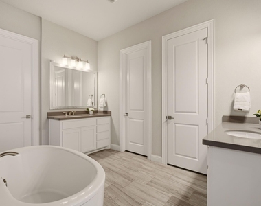 1014 Devonshire Drive - Photo Thumbnail 7