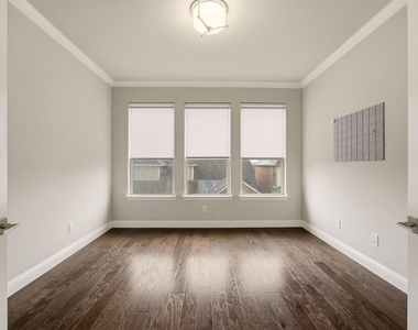 1014 Devonshire Drive - Photo Thumbnail 17