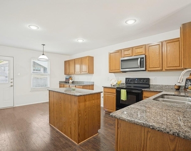 1224 Elkford Lane - Photo Thumbnail 4