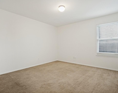 1224 Elkford Lane - Photo Thumbnail 9