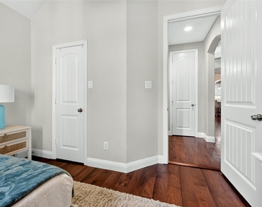 852 Countryside Way - Photo Thumbnail 4