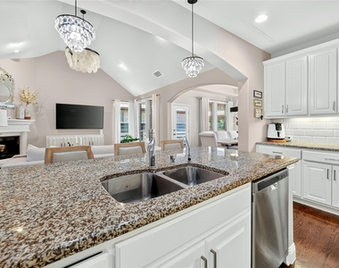 852 Countryside Way - Photo Thumbnail 12