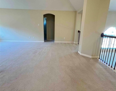 4203 Iron Lane - Photo Thumbnail 15