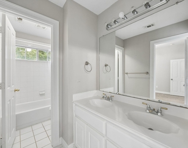 505 Northwood Trail - Photo Thumbnail 23