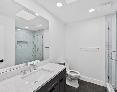 2925 Allister Street - Photo Thumbnail 14
