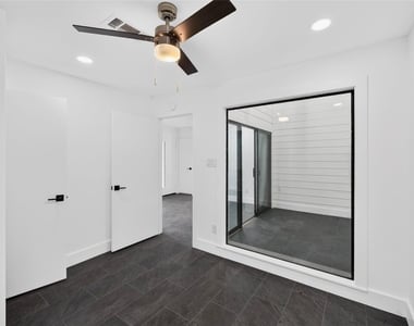 2925 Allister Street - Photo Thumbnail 13