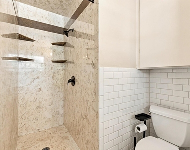 204 University Drive - Photo Thumbnail 16