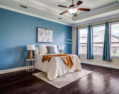 1060 Enchanted Rock Drive - Photo Thumbnail 13
