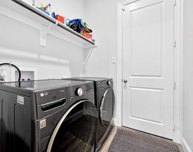 12789 Royal Oaks Lane - Photo Thumbnail 33