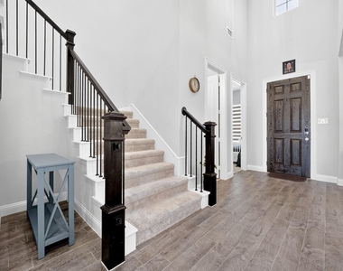 12789 Royal Oaks Lane - Photo Thumbnail 6