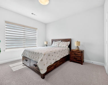 12789 Royal Oaks Lane - Photo Thumbnail 19