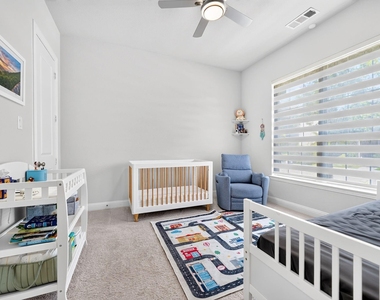 12789 Royal Oaks Lane - Photo Thumbnail 18