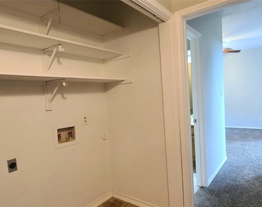 1722 Ascension Point Drive - Photo Thumbnail 12
