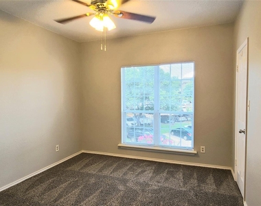 1722 Ascension Point Drive - Photo Thumbnail 13