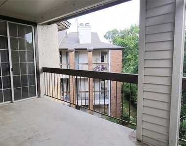 1722 Ascension Point Drive - Photo Thumbnail 17