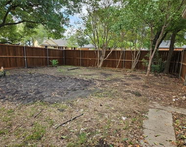 218 Buffalo Creek Drive - Photo Thumbnail 23