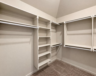 12209 Brinley Reign Drive - Photo Thumbnail 10