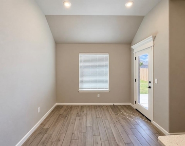 12209 Brinley Reign Drive - Photo Thumbnail 5