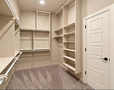 12209 Brinley Reign Drive - Photo Thumbnail 11