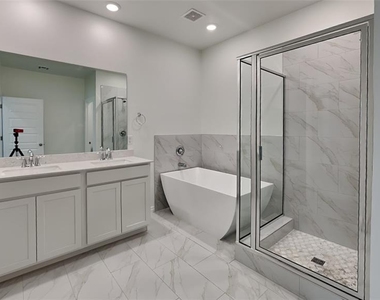 2513 Kathleens Crossing - Photo Thumbnail 8