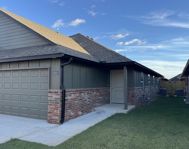 10622 Sw 16th Terrace - Photo Thumbnail 1