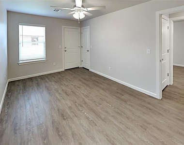 11316 Northstar Lane - Photo Thumbnail 8