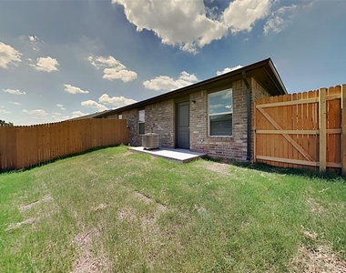 11316 Northstar Lane - Photo Thumbnail 13