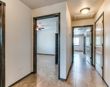 613 Sw 7th St - Photo Thumbnail 20