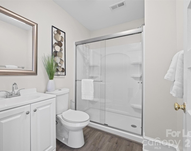 1501 Cleveland Avenue - Photo Thumbnail 8
