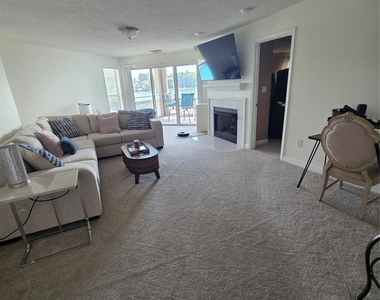 1301 Torrence Circle - Photo Thumbnail 11