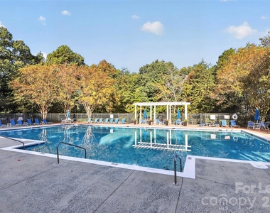 20031 Northport Drive - Photo Thumbnail 41