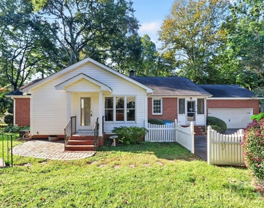 130 W Oak Street - Photo Thumbnail 17