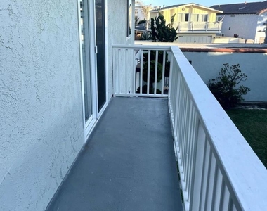 5230 W Wooley Road - Photo Thumbnail 4