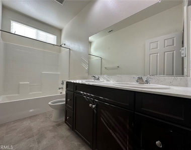 5846 Ginger Dr - Photo Thumbnail 9