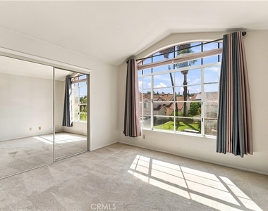 7436 Bobbyboyar Avenue - Photo Thumbnail 36