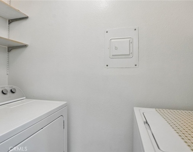 898 Temple Terrace - Photo Thumbnail 13